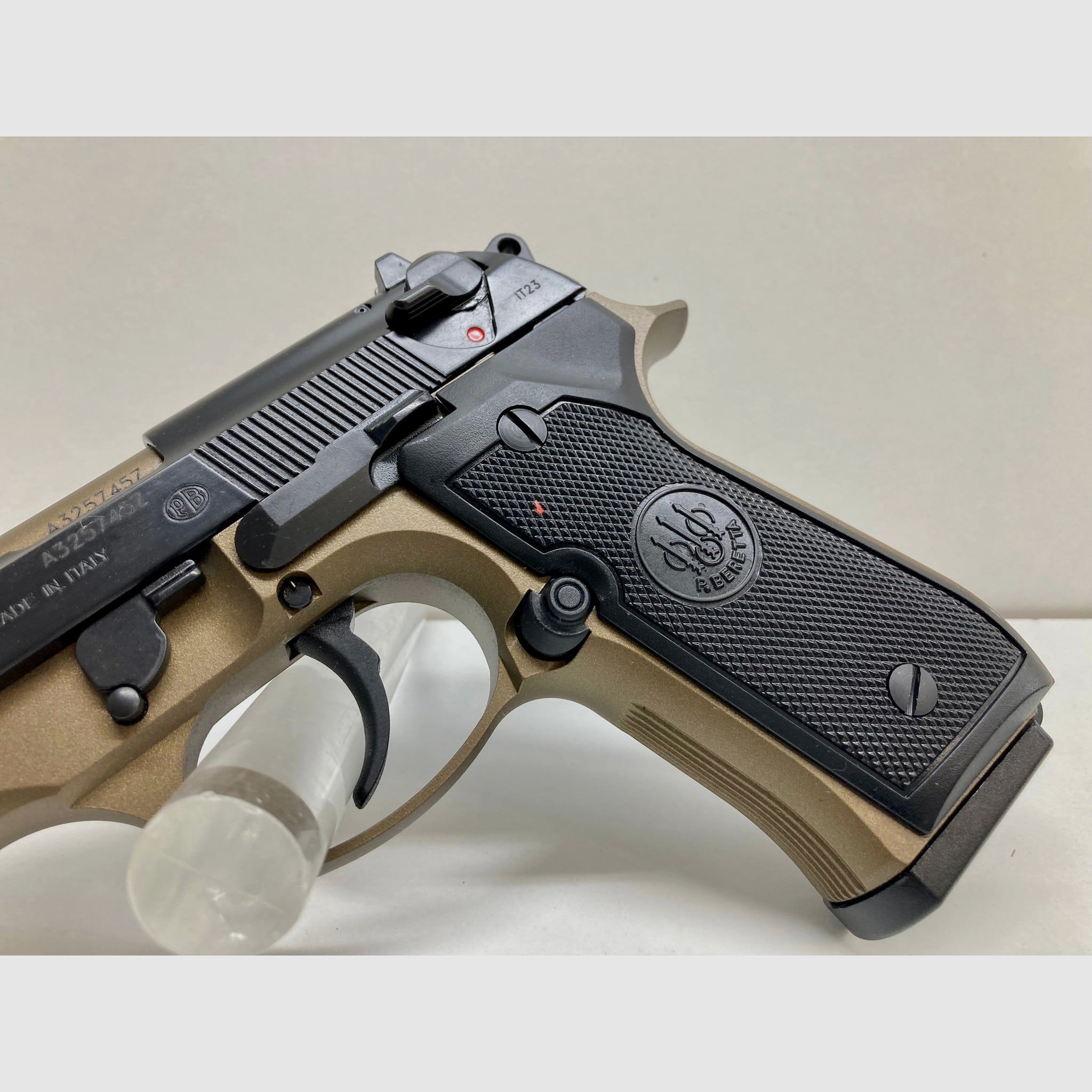 BERETTA 92FS Brons