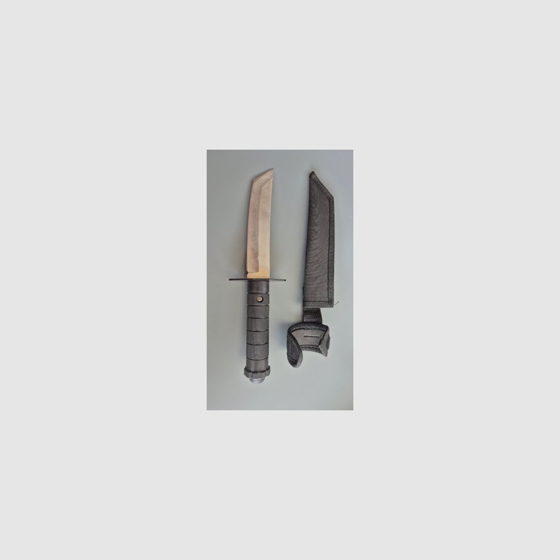 Cuchillo táctico tanto / cuchillo de viaje con funda de nylon – como nuevo