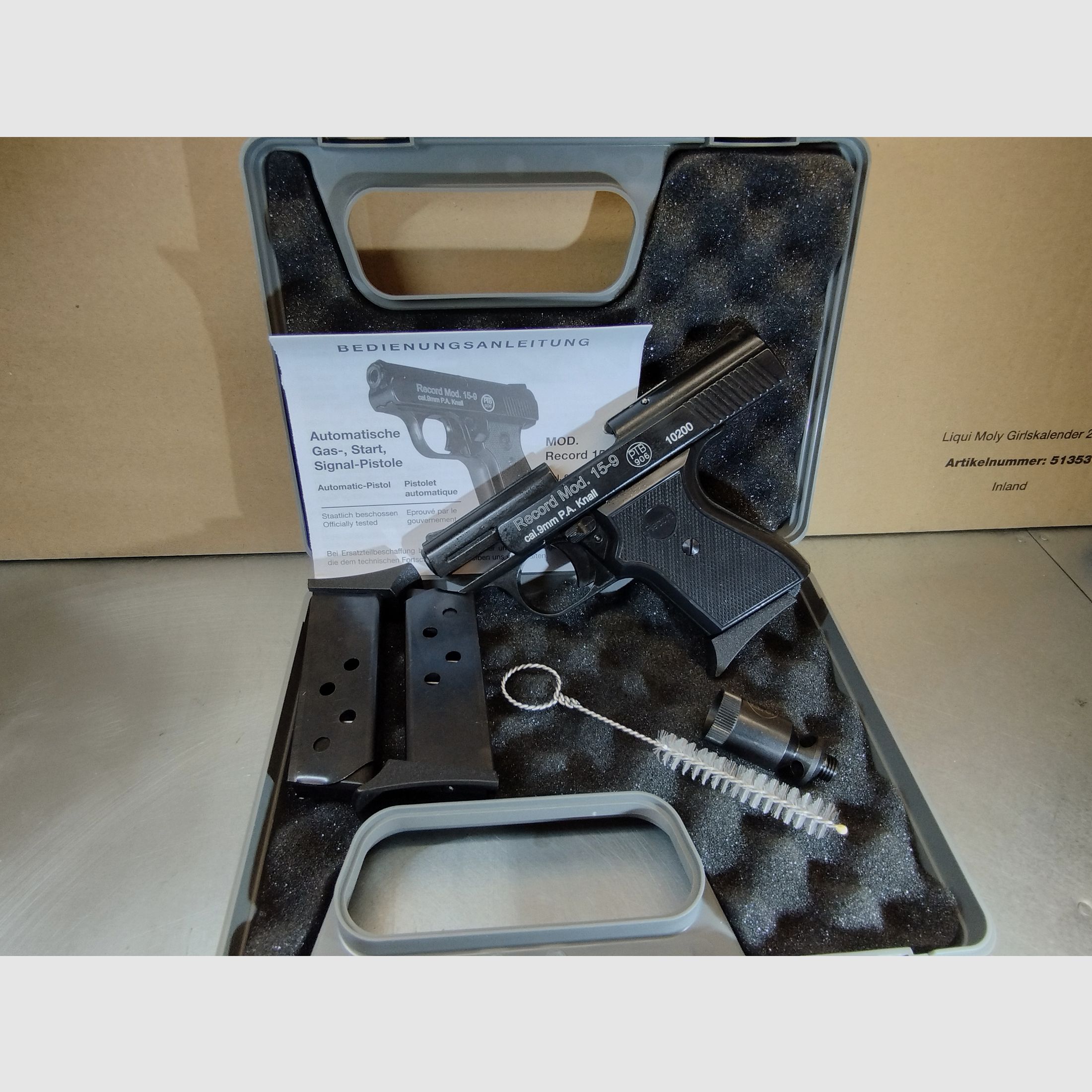 Record Mod. 15-9 blank firing pistol 9mm blued + 2x spare magazine !!like new!!