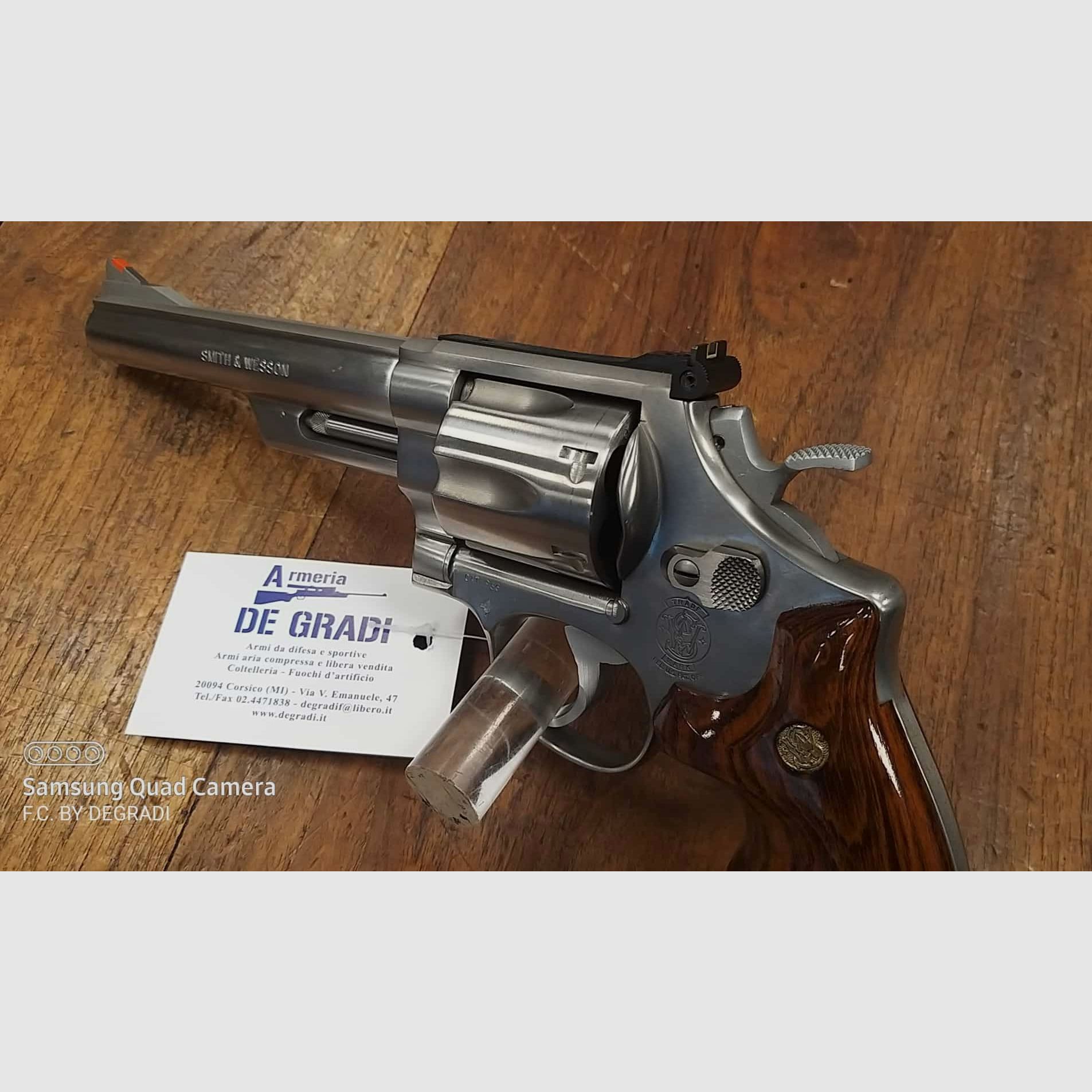 REVOLVER SMITH & WESSON MODEL 629 – 3 CALIBRE 44 MAGNUM, imagen 3 de 4