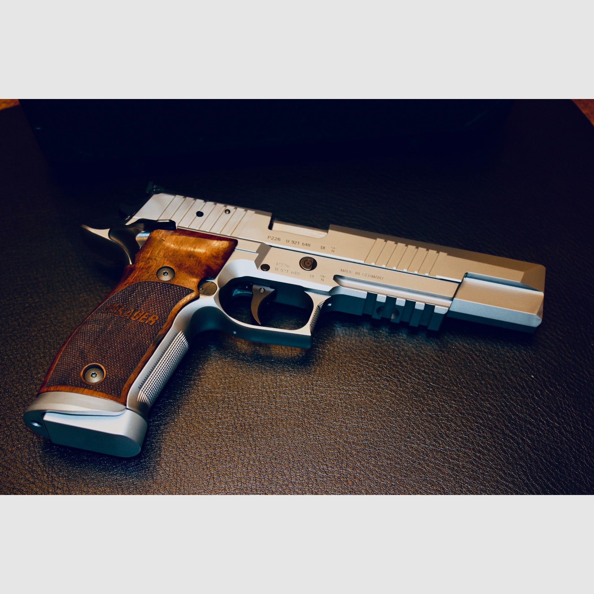SIG Sauer P226 X-Six Classic