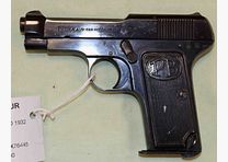 Pistolet Beretta Model 1915-19 z 1932 roku Kaliber 7.65