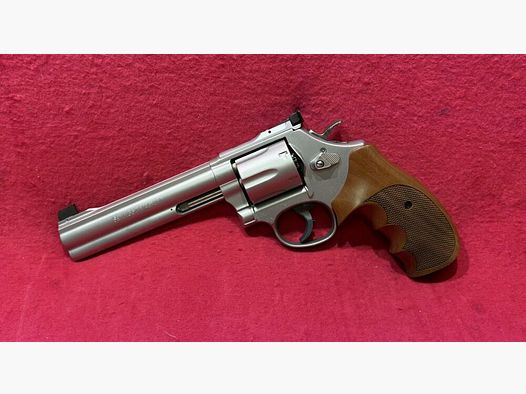 Smith und Wesson 686-6