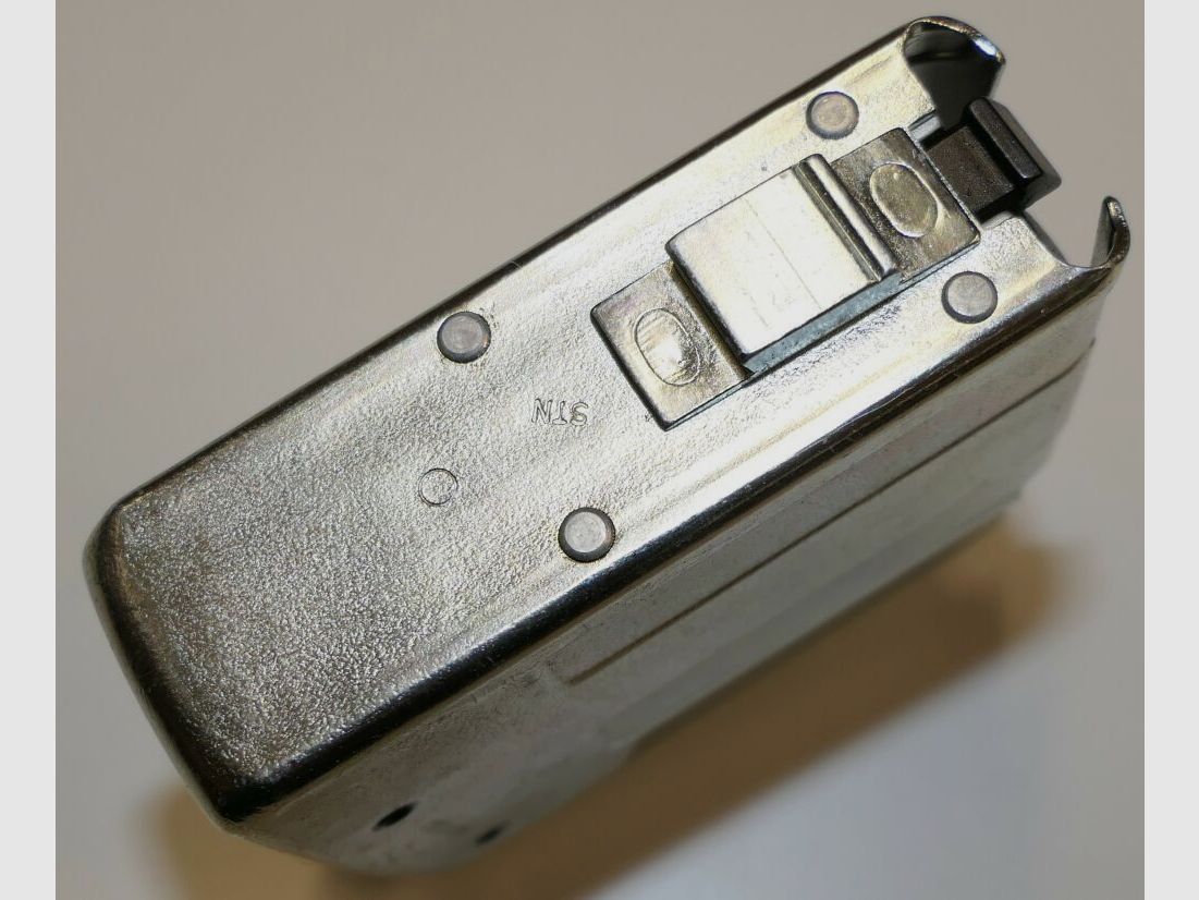 Sig Magazin für STGW 57 7,5x55 Swiss Platzpatronen 10 Schuss