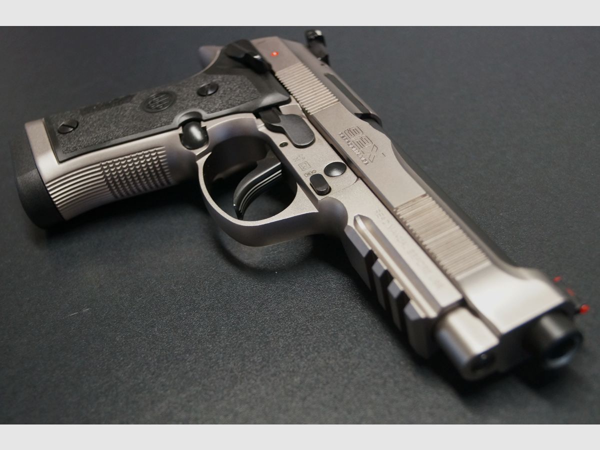 Beretta 92X Performance, zdjęcie 2 z 5