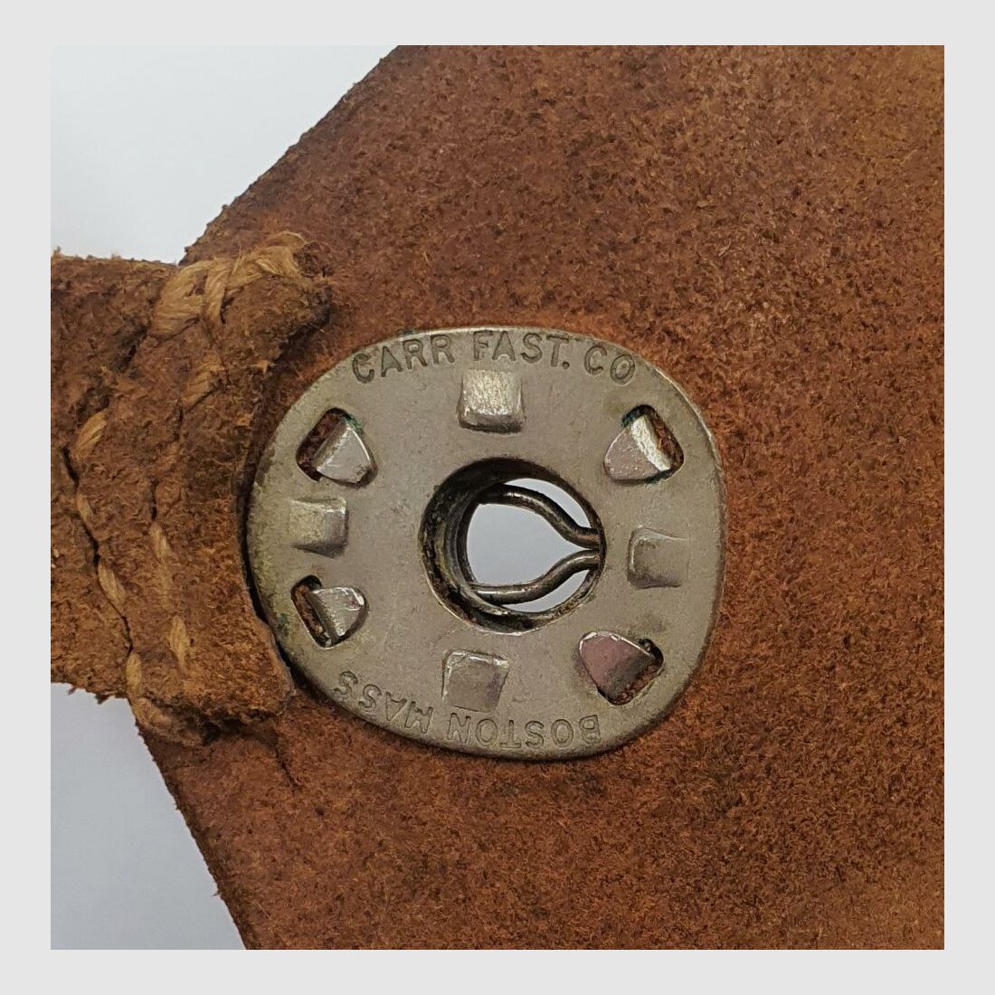 CARR FAST .CO skórzany pokrowiec CARR FAST .CO Boston dla P38, P01 z kieszeniami na magazynki, brązowa skóra, prawy