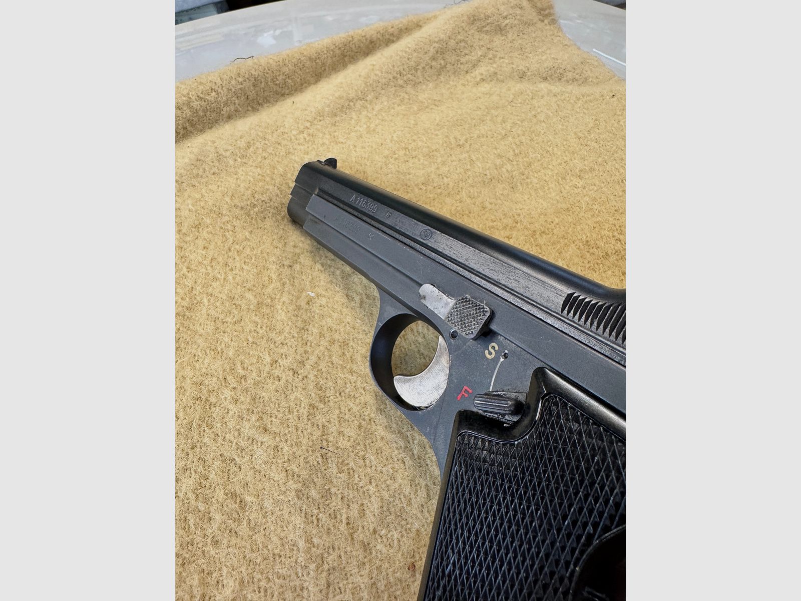SIG P210 Schweizer Armee Pistole 9mm