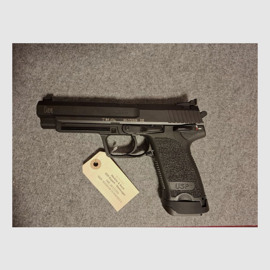 Heckler & Koch USP Expert