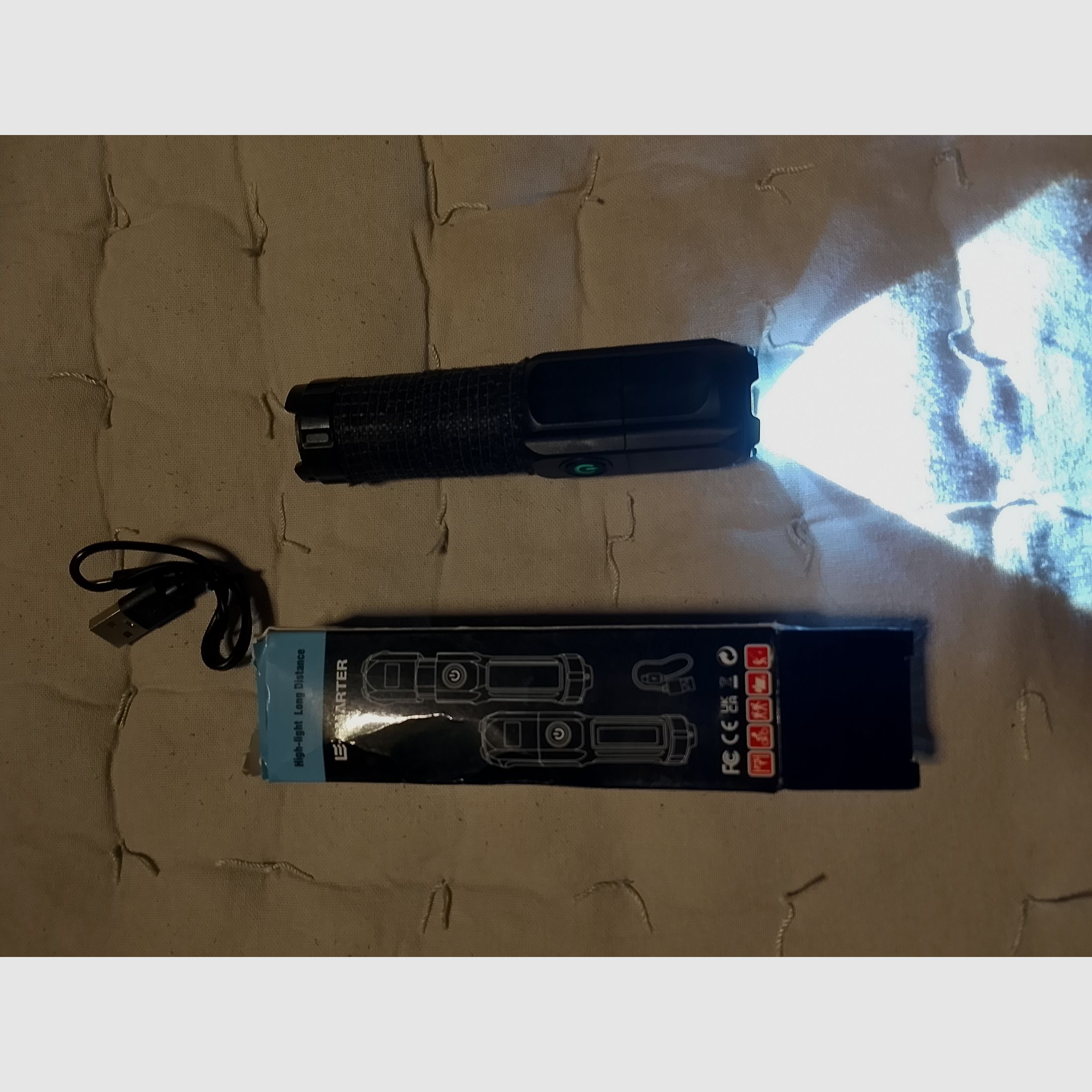 LED Lampe Strobofunktion Outdoor taktische Licht Taschenlampe USB wiederaufladbar