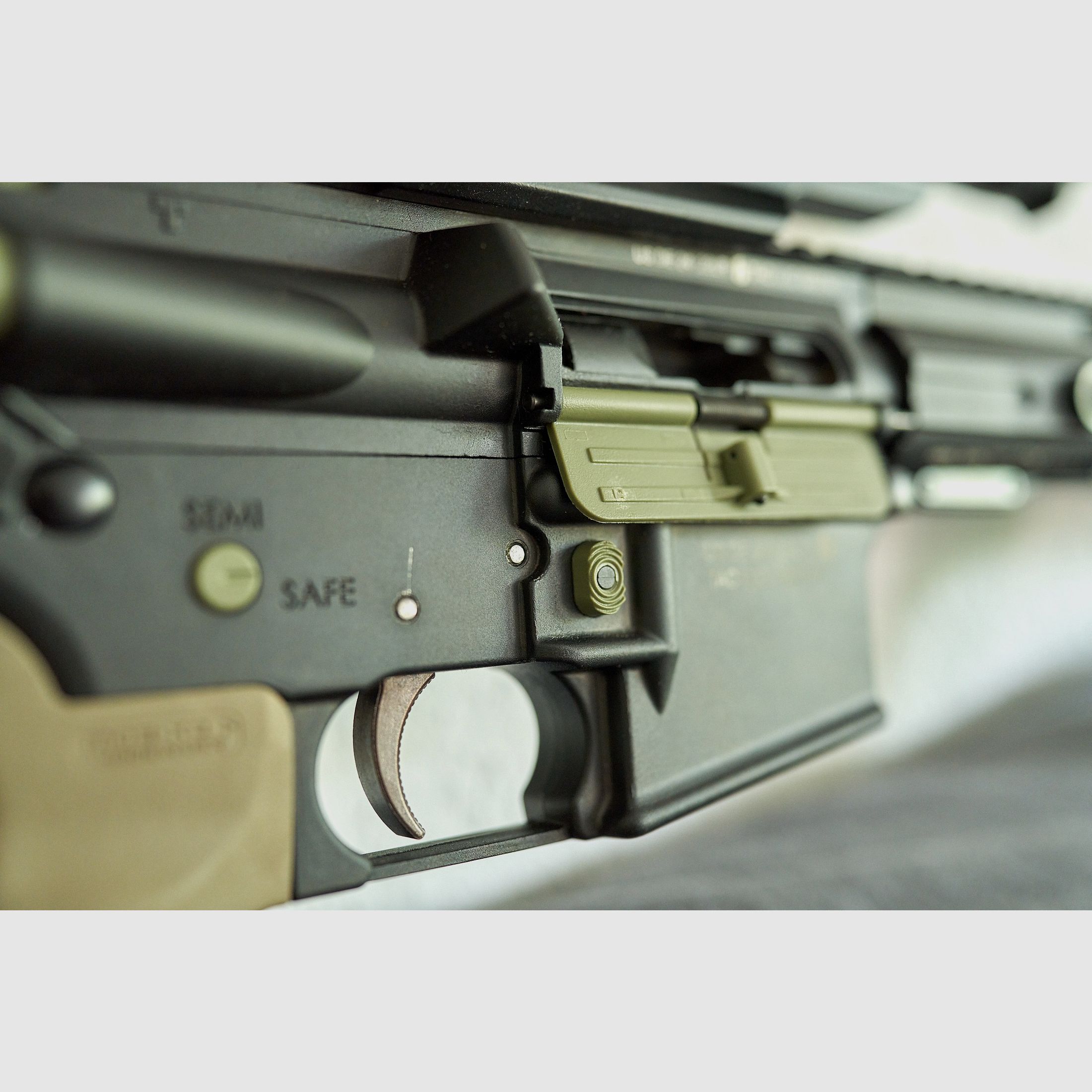 Tippmann Arms M4-22 LTE OD-Green .22 lr – ottime condizioni, circa 25 colpi, accessori Vortex/Hera/Magpul