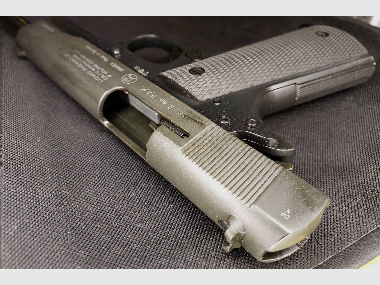 Colt Government 1911 A1 Pistolet alarmowy 9mm P.A.K. (PTB 774)