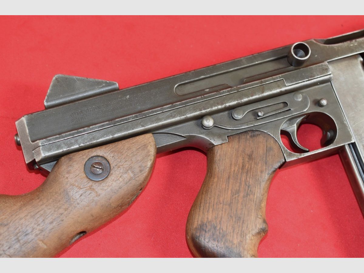 #7760 PISTOLET THOMPSON M1A1, KAL. 45ACP, zdjęcie 3 z 35