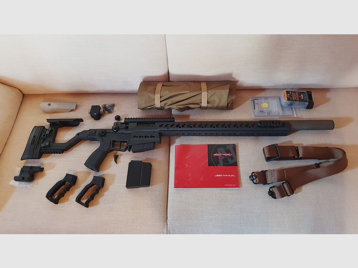 Direct beschikbaar: Speciale productie AI AT-XC Ongeschoten & Nieuw, met Custom B&T Titan-Integralsilencer (Hoofdwapen, accessoires en koffer inbegrepen. Glas/tweepoot tegen meerprijs)