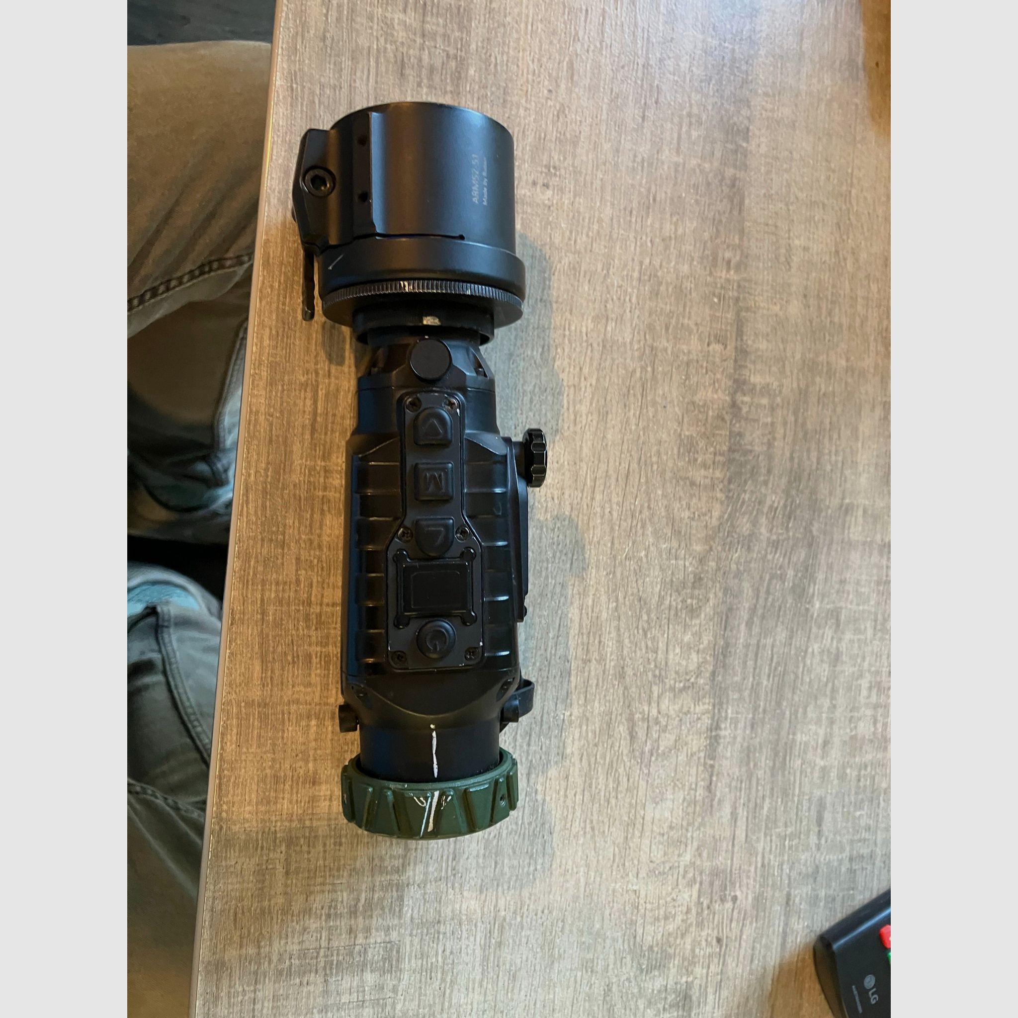 lahoux clip 35