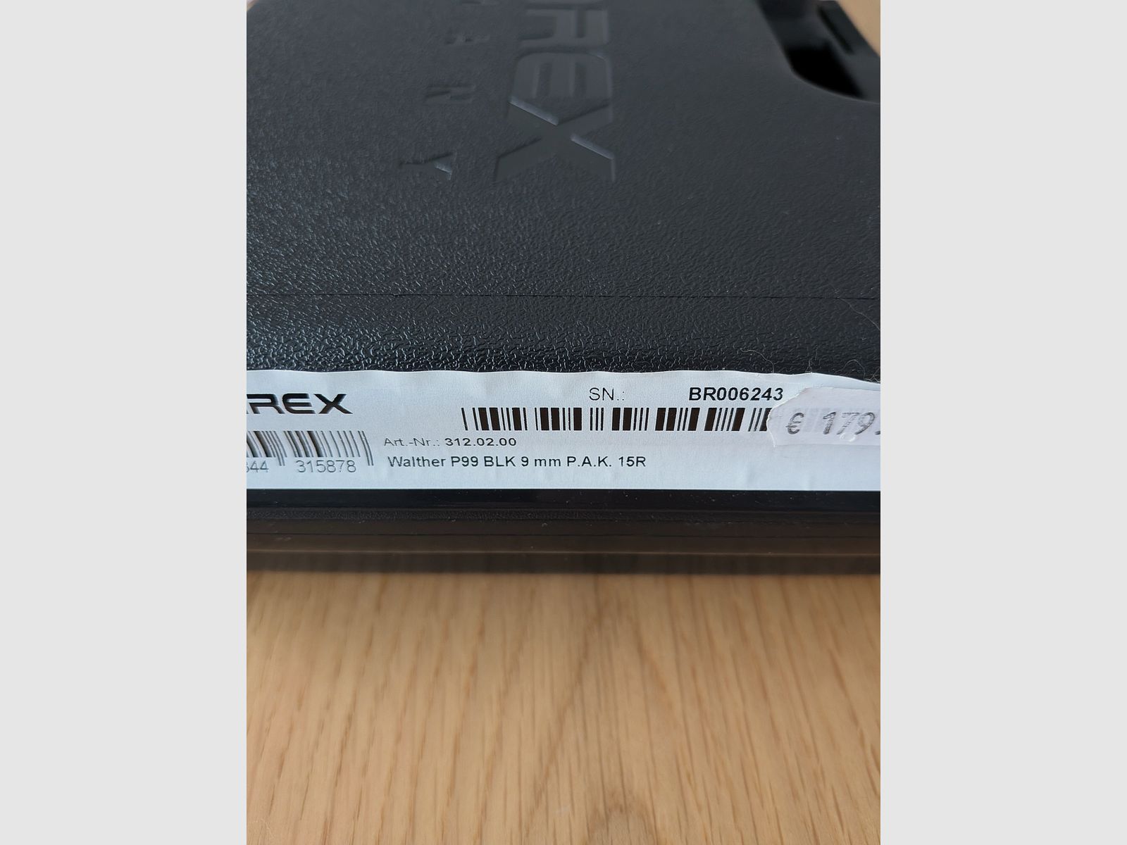 Walther P99 Kal. 9mm P.A.K ++ NEU++ Schreckschusspistole P 99