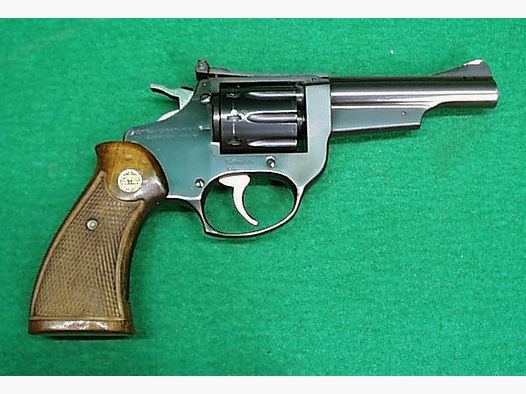 Astra Cadix Revolver