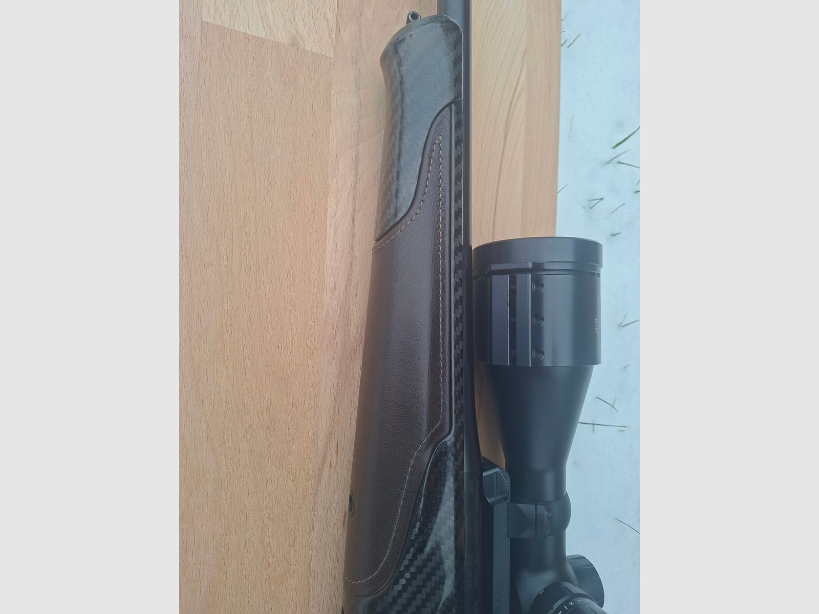 Blaser R8 Carbon Success links