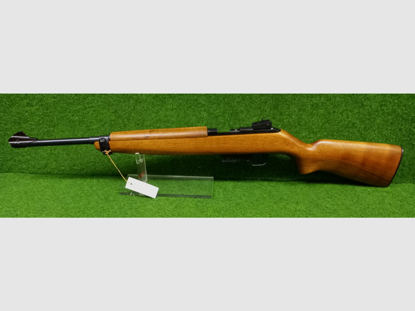 carabina semiautomática ERMA EGM1 de 1970 en calibre .22Lr