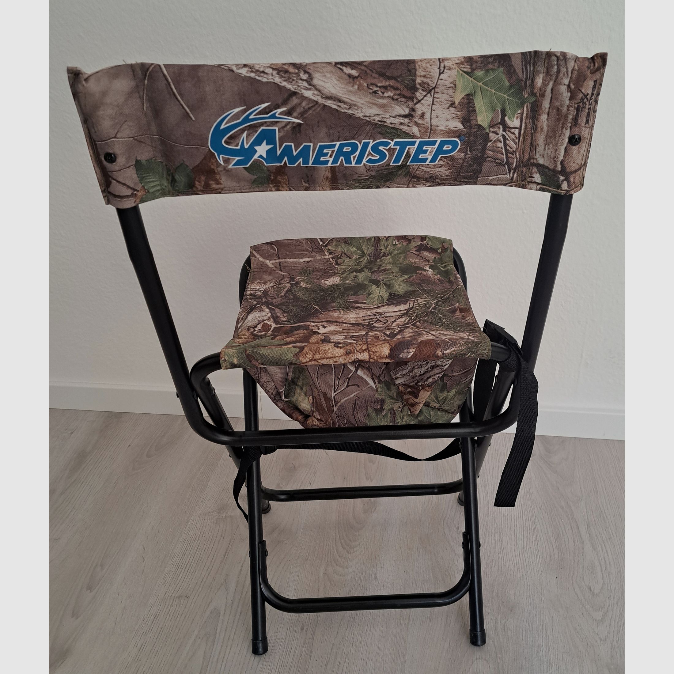 Hunting Ameristep folding chair with storage compartment