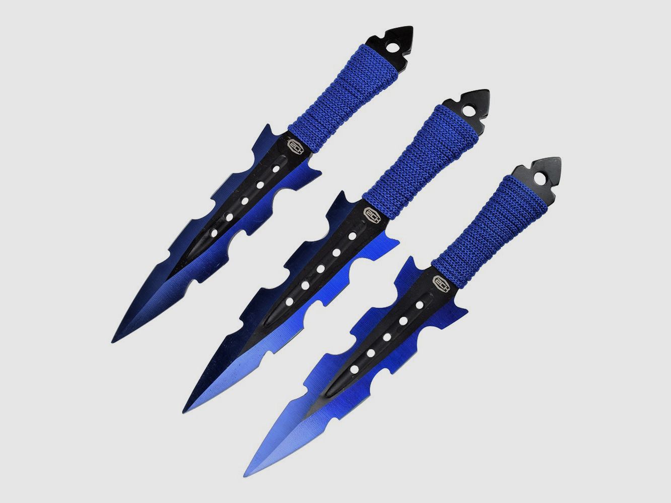 3 Wurfmesser im Set inklusive Nylonscheide