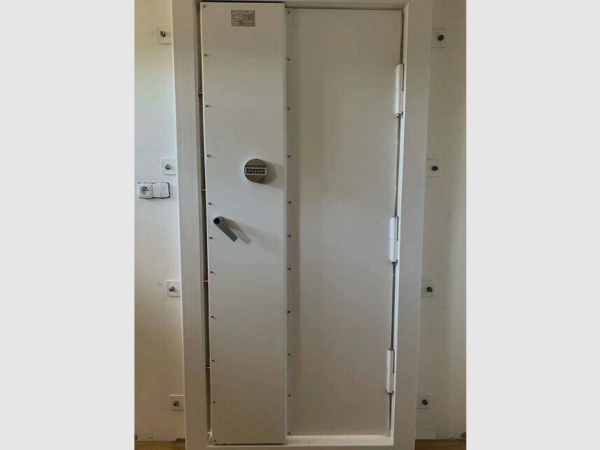 Gunshome uG porte de salle d'armes classe 1 EN1143-1 fabrication sur mesure ! Regardez !