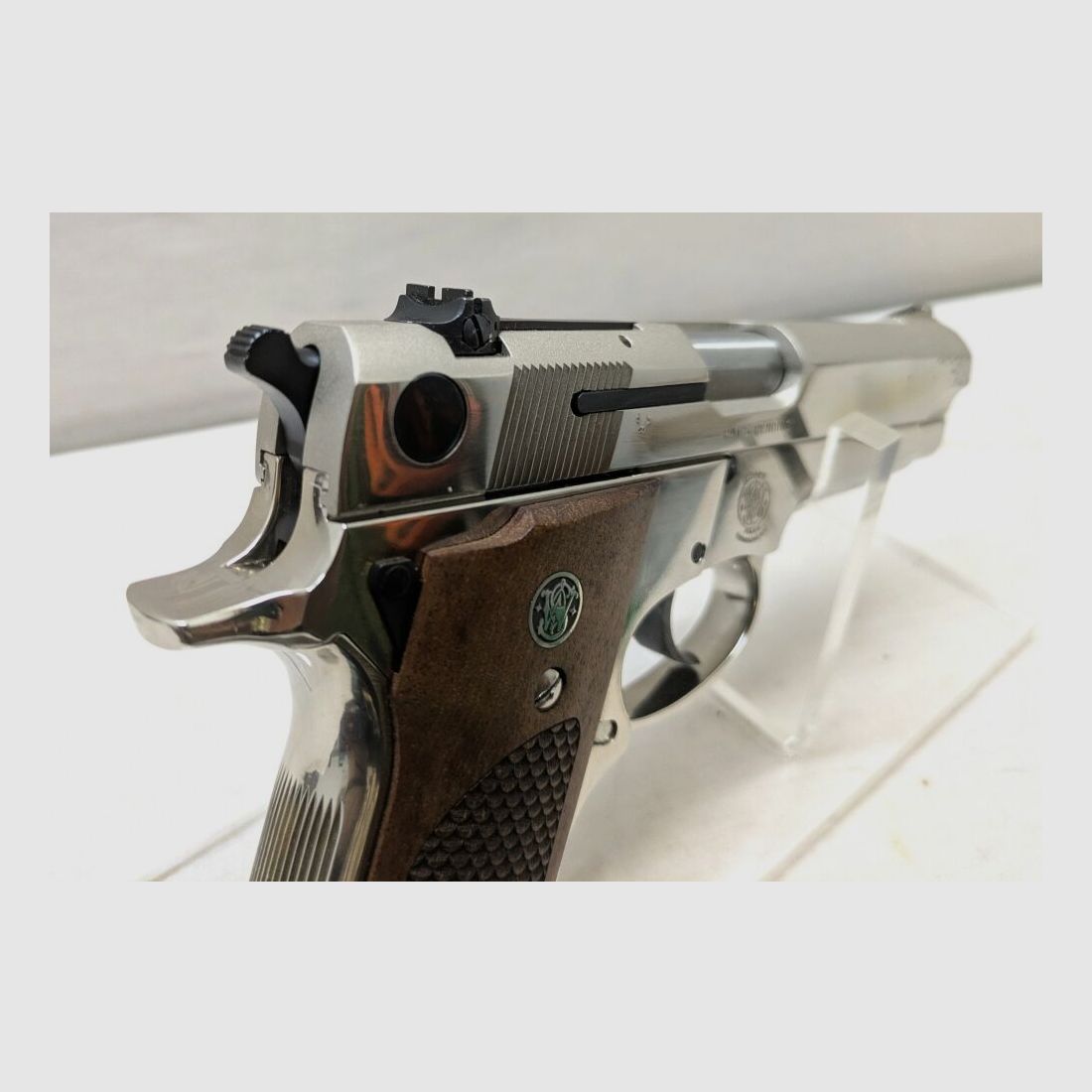 Smith & Wesson 59, zdjęcie 3 z 3