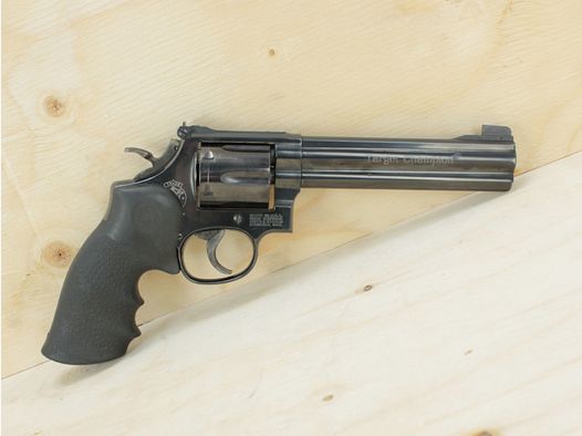 Rewolwer SMITH&WESSON (S&W) Mod. 586-4 Target Champion kal .357 Mag.
