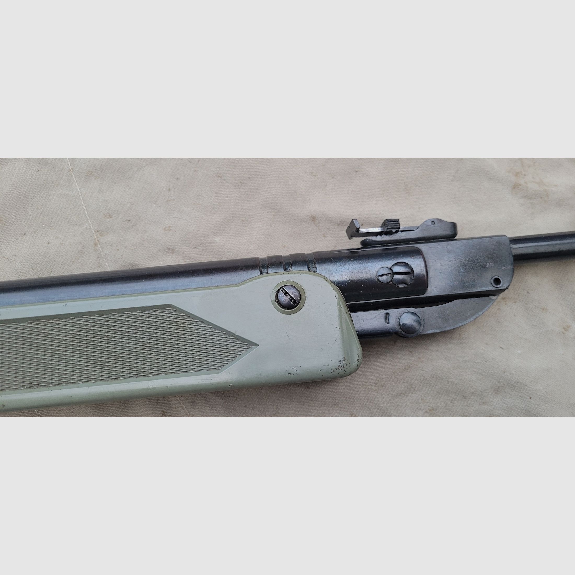 DDR Luftgewehr, Knicker Haenel 304