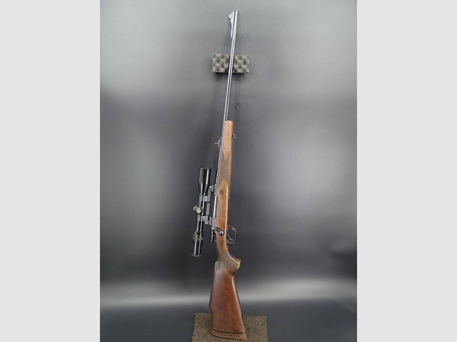 St Barbara 98 kaliber 7x64 ZF Schmidt & Bender 4-12x42 98 met S&B