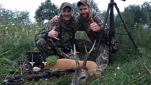 Bow Hunting Roe Bucks In Hungary, Season 6 Group 2, with Brad Burton V97