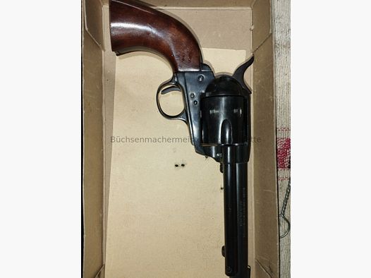 Revólver Western Sauer de acción simple de seis disparos