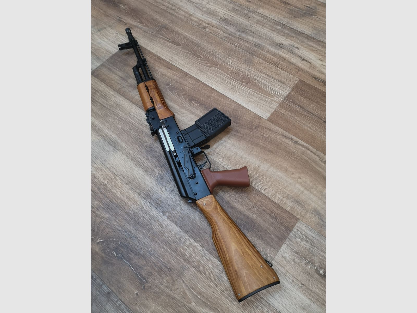 WBP Jack Holz - Caliber .223 Rem., Original AKM barrel length of 415 mm - Semi-automatic rifle (Hunting & Sport)