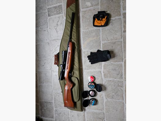 Weihrauch HW50S + Hawk Vantage 3-9x40 AO Mildot