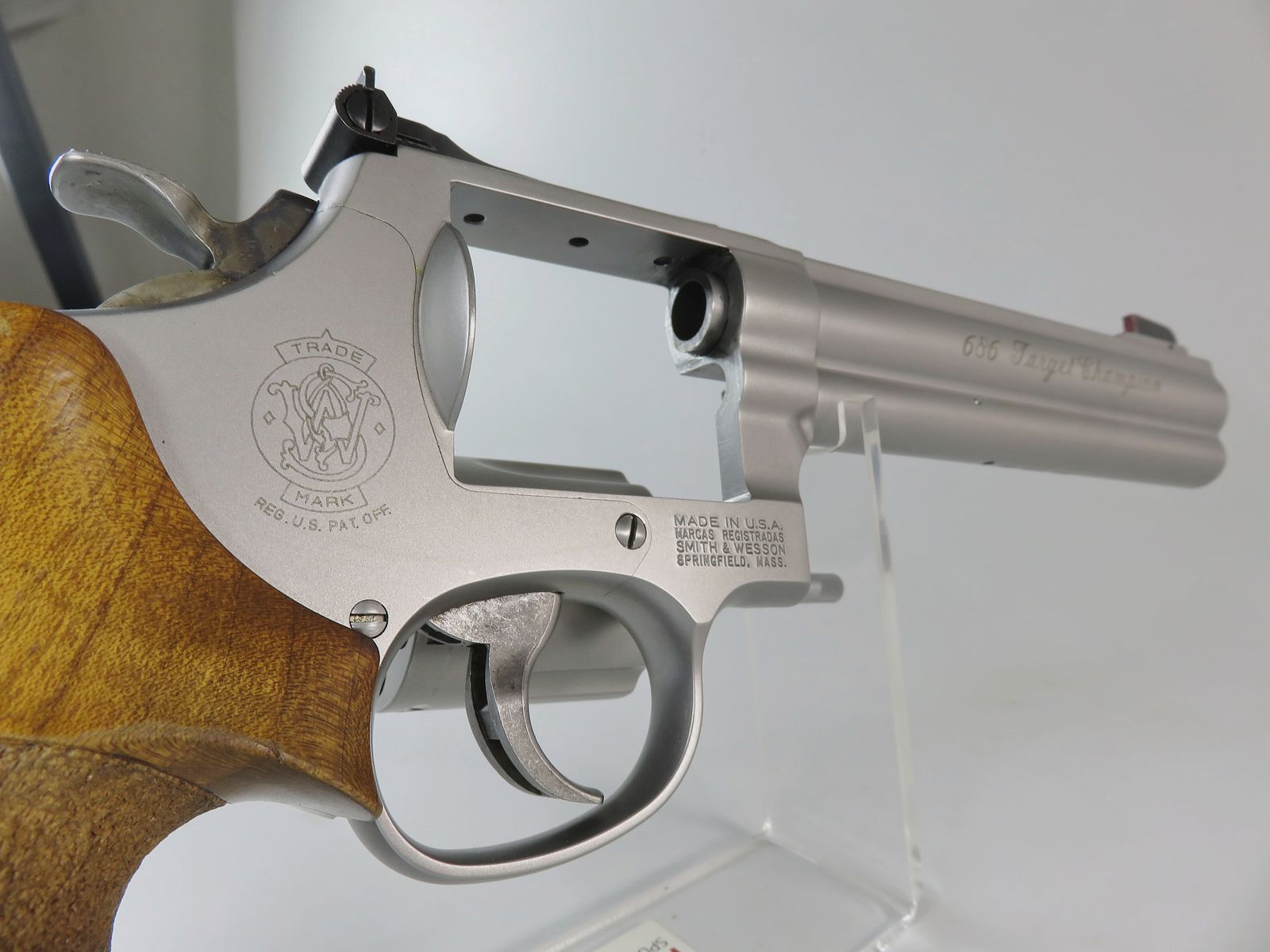 Revolver Smith & Wesson Mod 686-5 Target Champion | .357 Mag. | 6 inches | Nill grip | Excellent condition