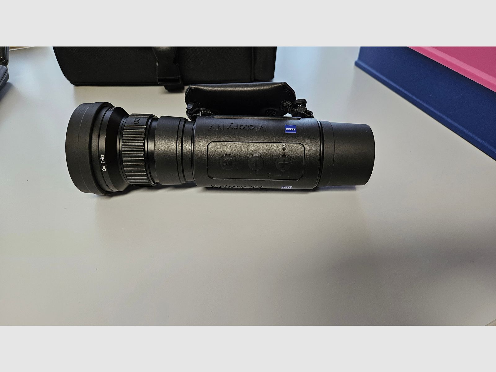 Zeiss Victory NV 5,6 x 62 T* nachtkijker, afbeelding 3 van 10