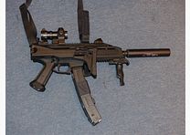 Pistolet CZ Scorpion EVO3 cal. 9mm avec silencieux EVO3 B&T