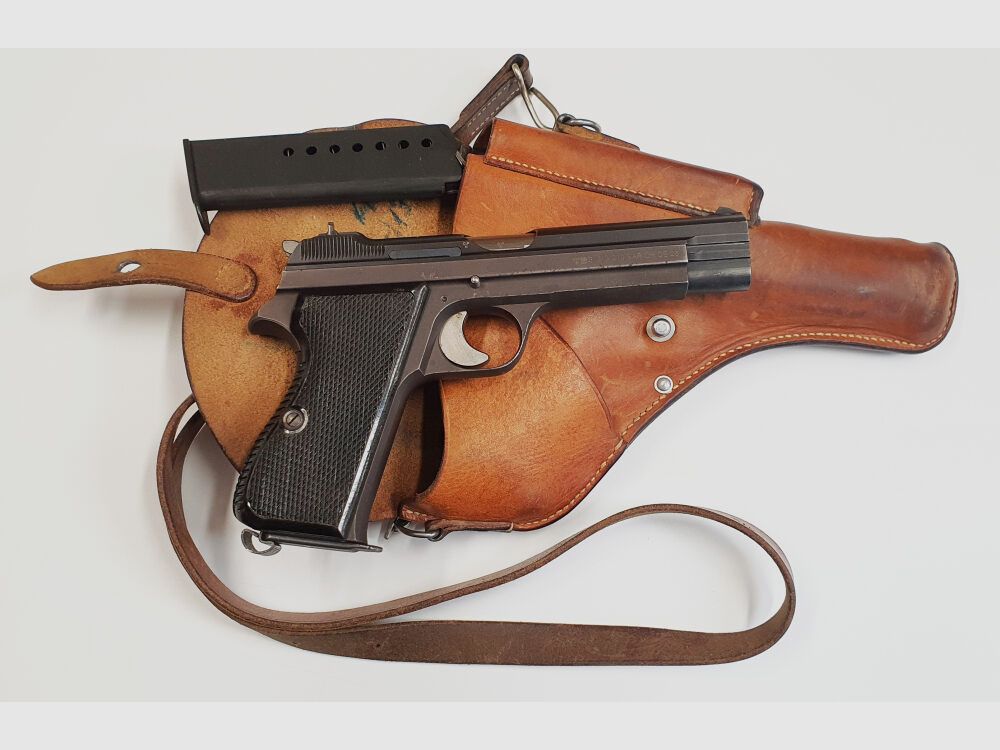 SIG Pistool SIG P210-2 in kaliber 9mm Luger (9x19) inclusief holster en reservemagazijn, GEMAAKT IN ZWITSERLAND