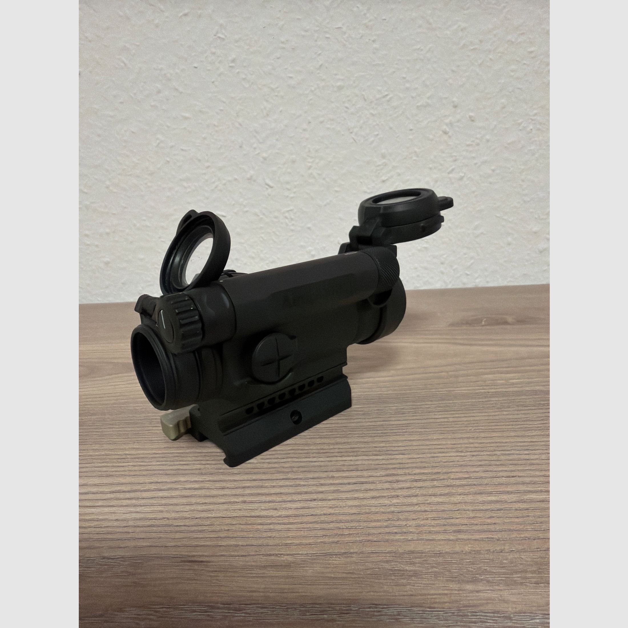 Aimpoint CompM4, Bild 4 von 6