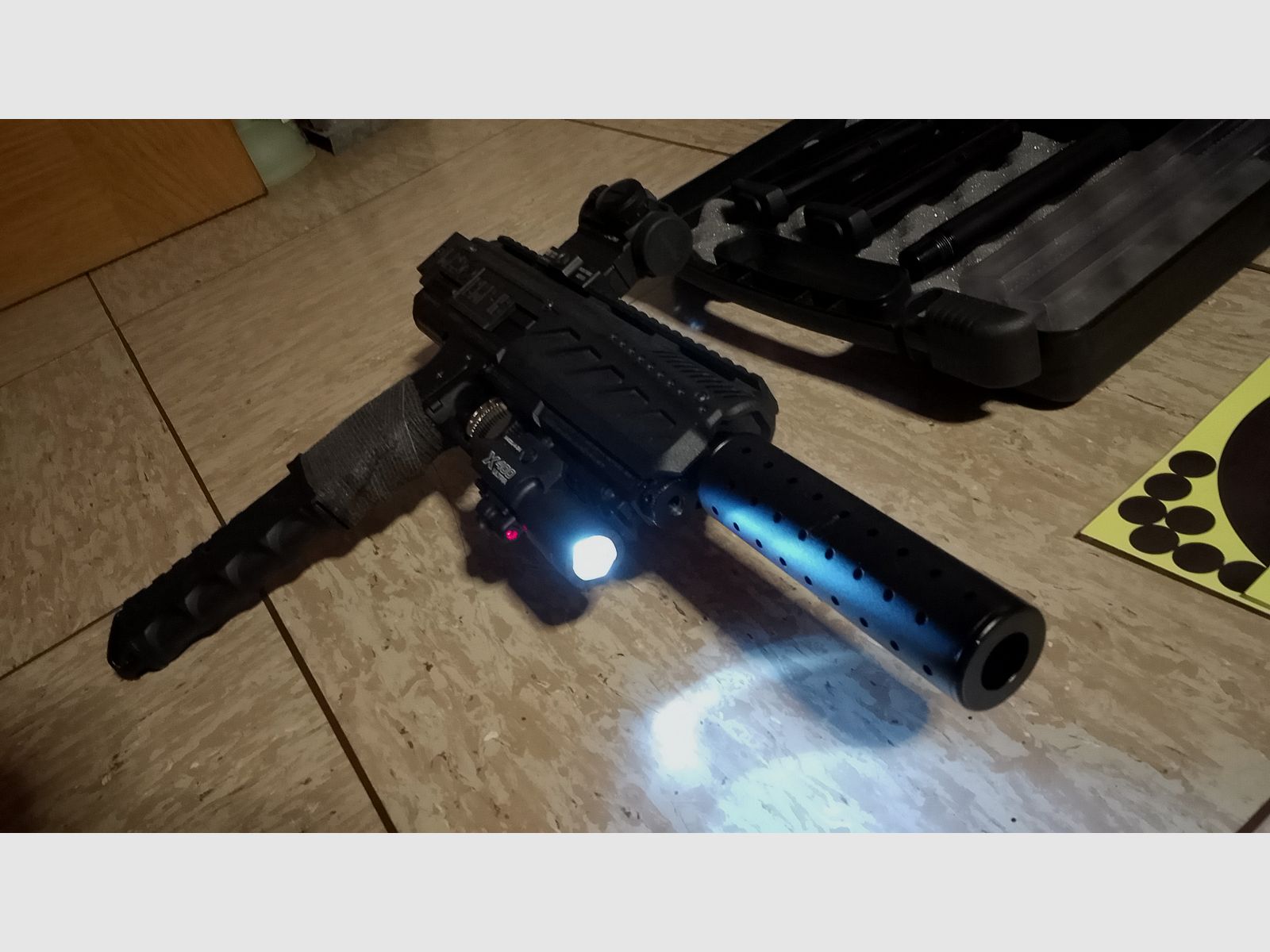 !Update! Tippmann Tipx MSC Body Kit Markierer .68 Zubehör Paintballs Gummibälle Alu Kugeln Cal 68 CO2 Set Visier Rot Grün Punkt Socom Laser Lampe