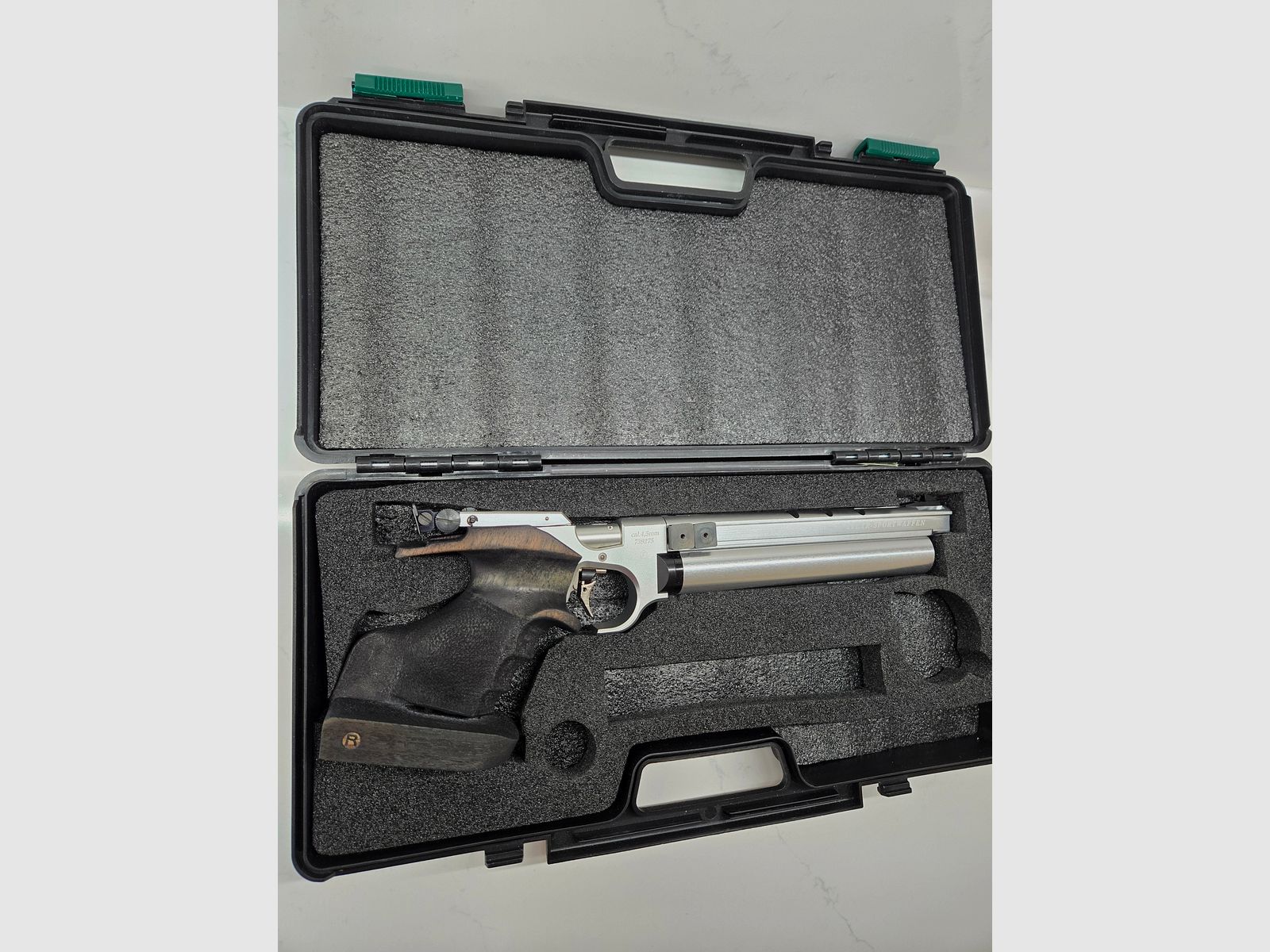 Steyr LP 10 with Rink grip