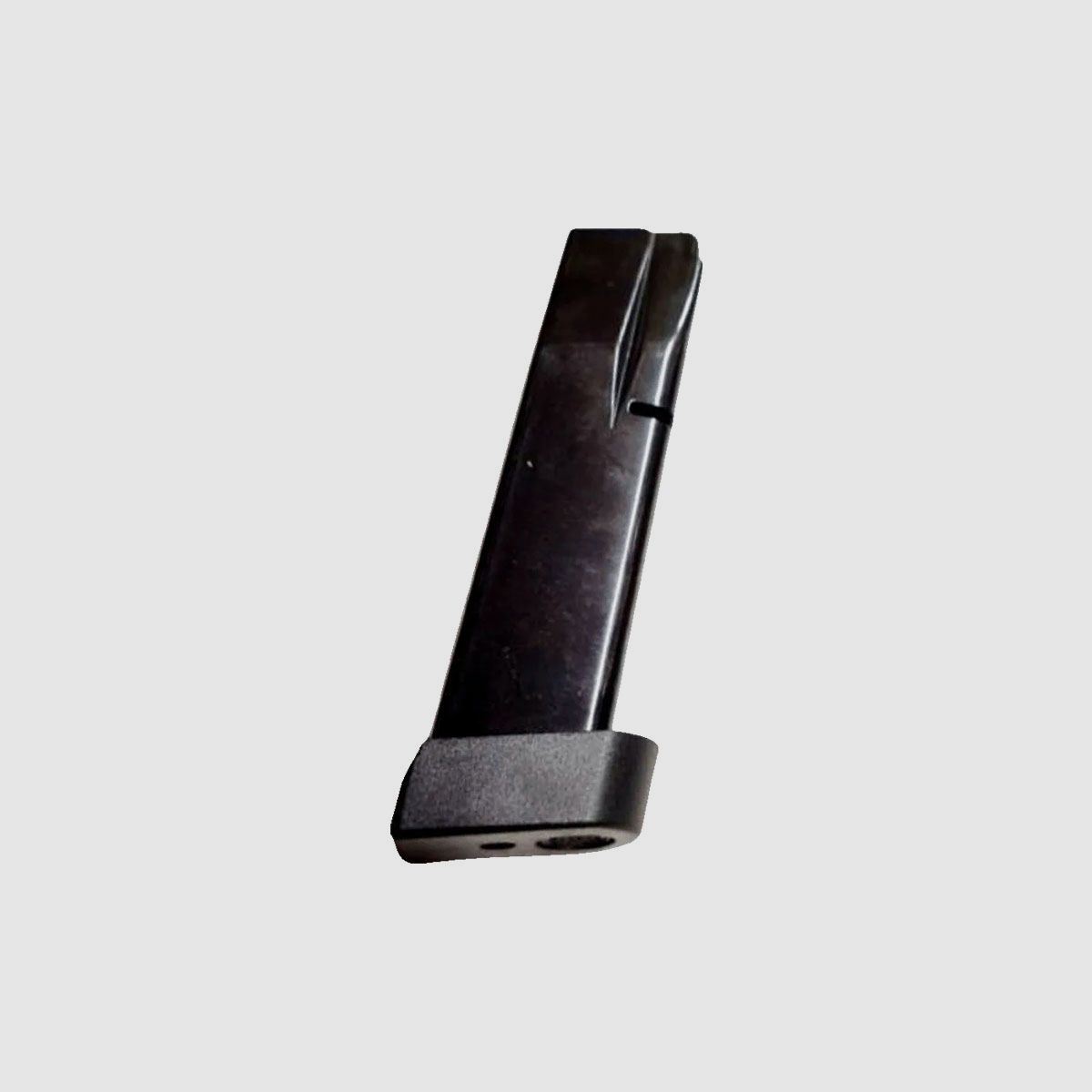 BERETTA – MAGAZYNEK NA 15 STRZAŁÓW do 80X kal. 9 krótki