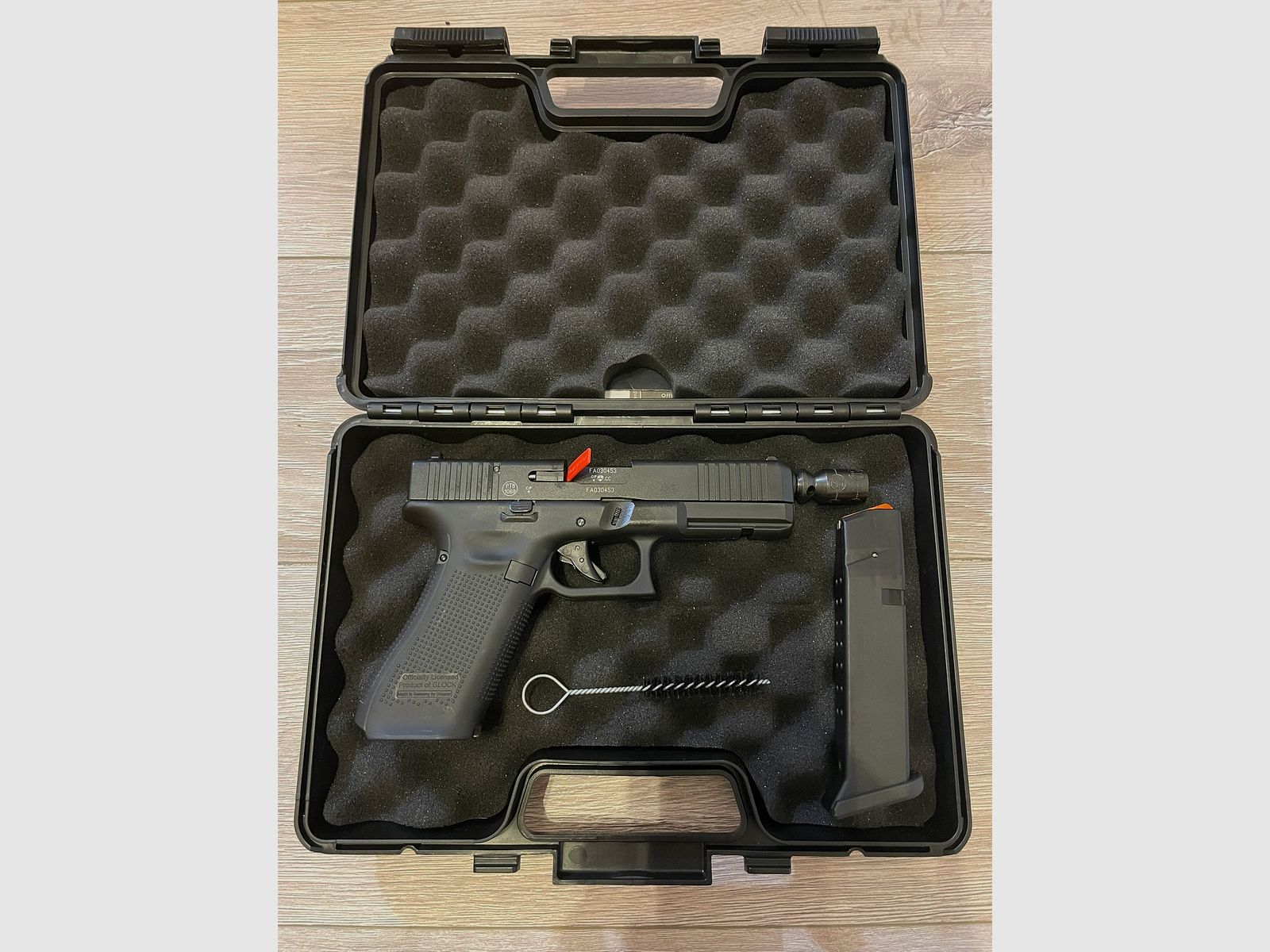 Glock 17 Gen5 Schreckschuss Pistole 9 mm P.A.K. schwarz