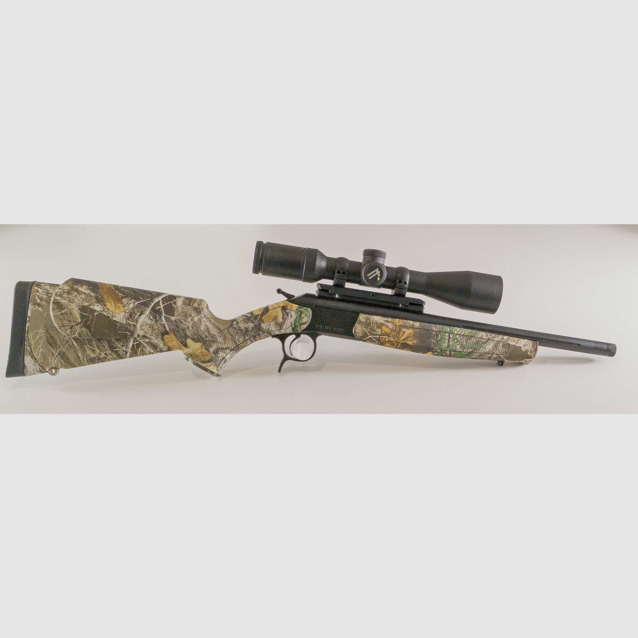 PIRSCHBÜCHSE Bergara BA 13 TD 16,5'' .308 Win.Camo, ALPEN OPTICS Apex XP 1.5–9x45, Dentler Montage