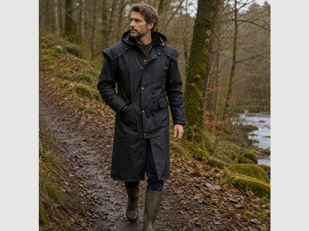 Lange gewaxte jas Walker & Hawkes Stockman Navy in dik gewaxed katoen, afbeelding 1 van 17