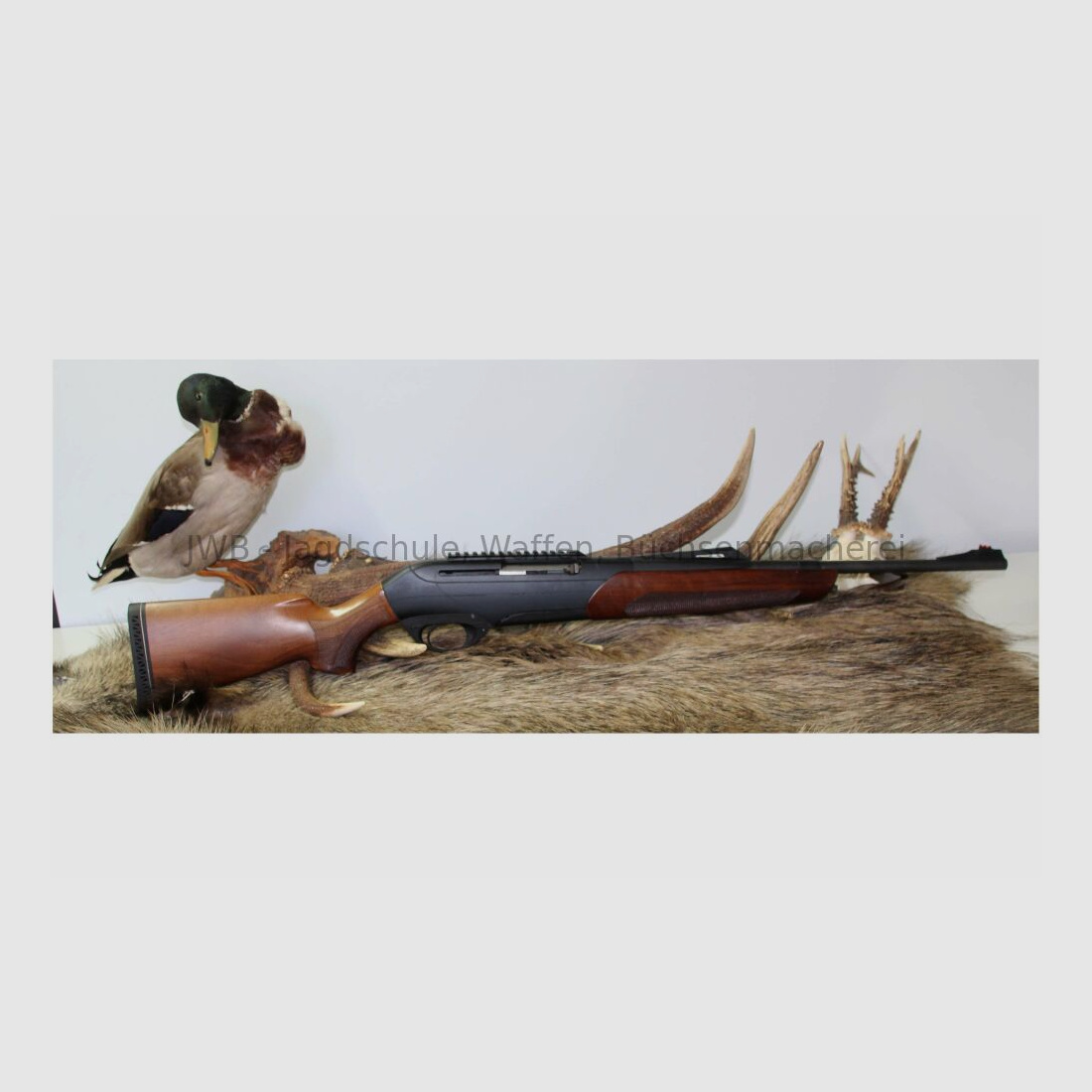 Carabine semi-automatique Merkel SR1 9,3x62