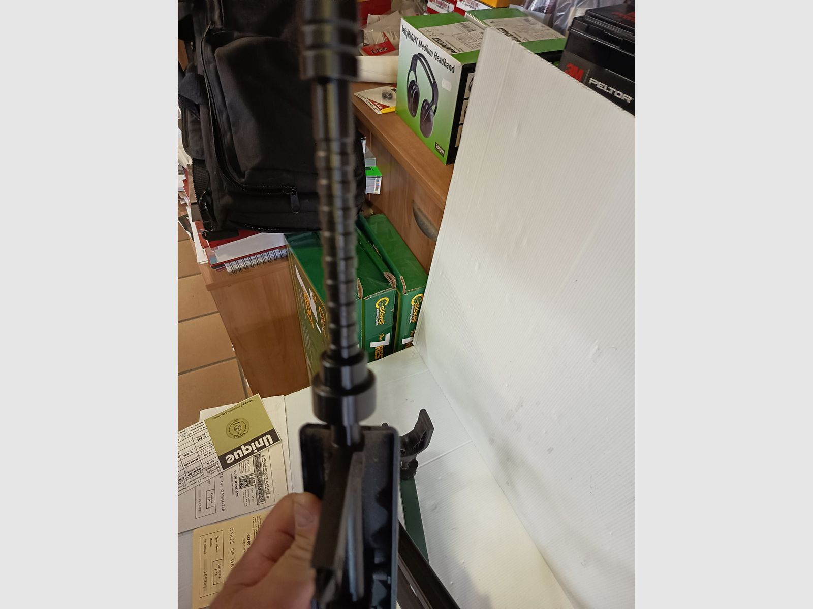 UNIQUE F11 »FAMAS 22LR », Bild 6 von 17