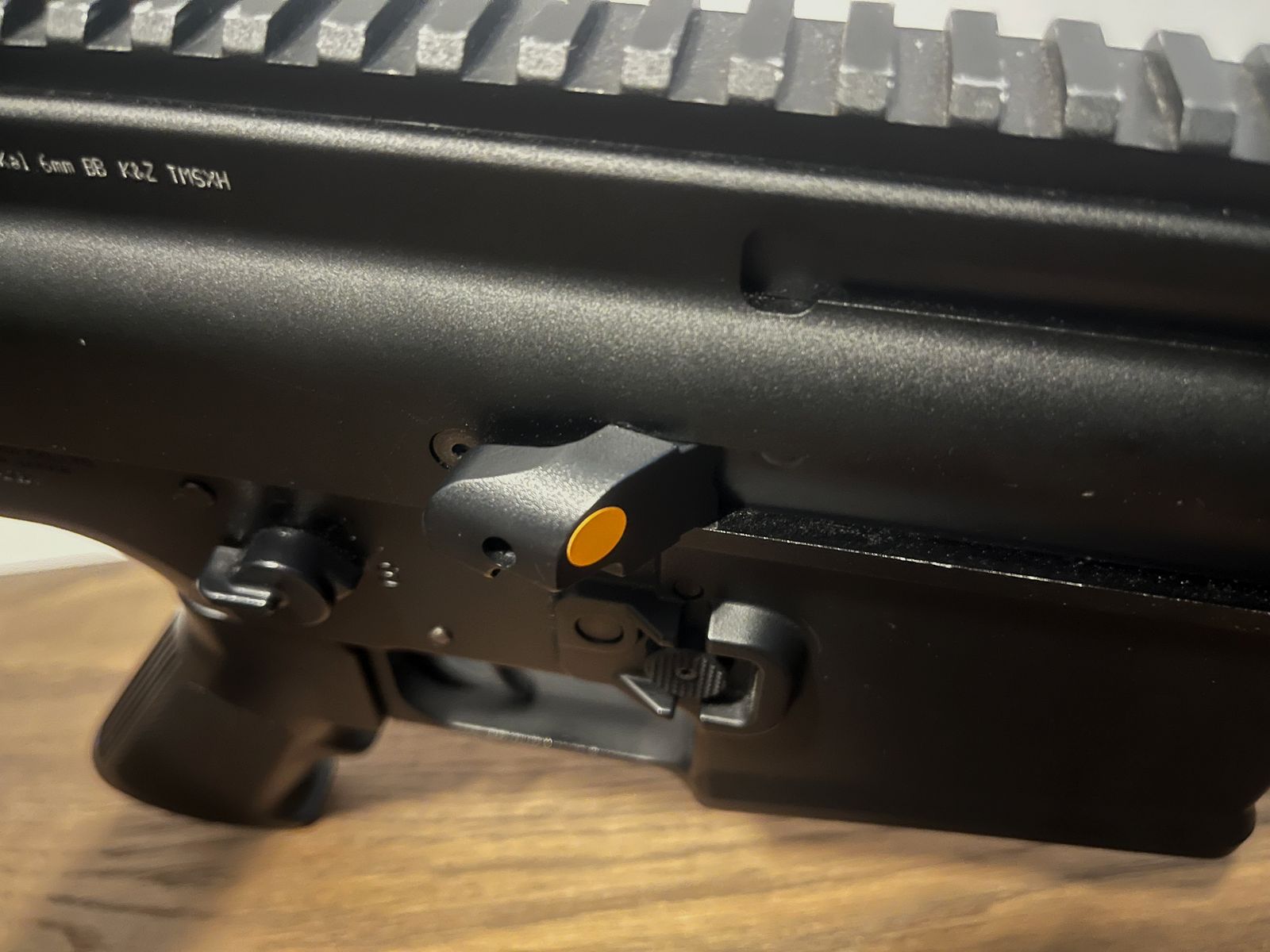 Tokyo Marui Scar-H mit Granatwerfer und passendem Zubehör