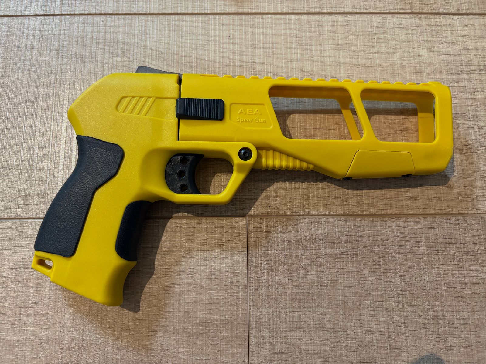 Scuba Ringer harpoon with accessories