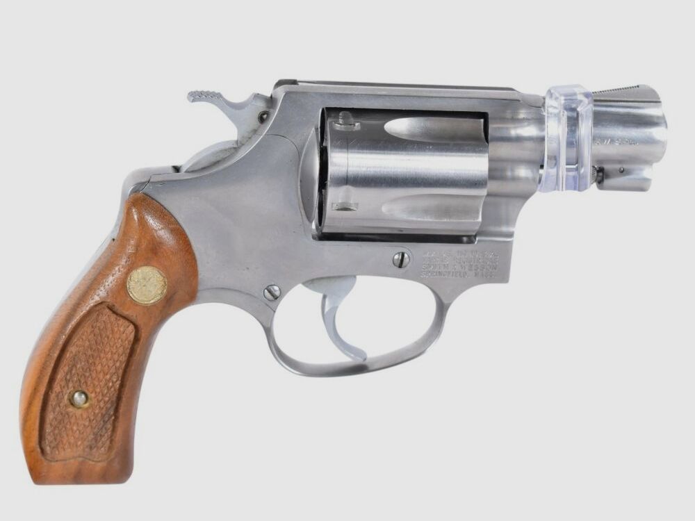 Smith & Wesson 60