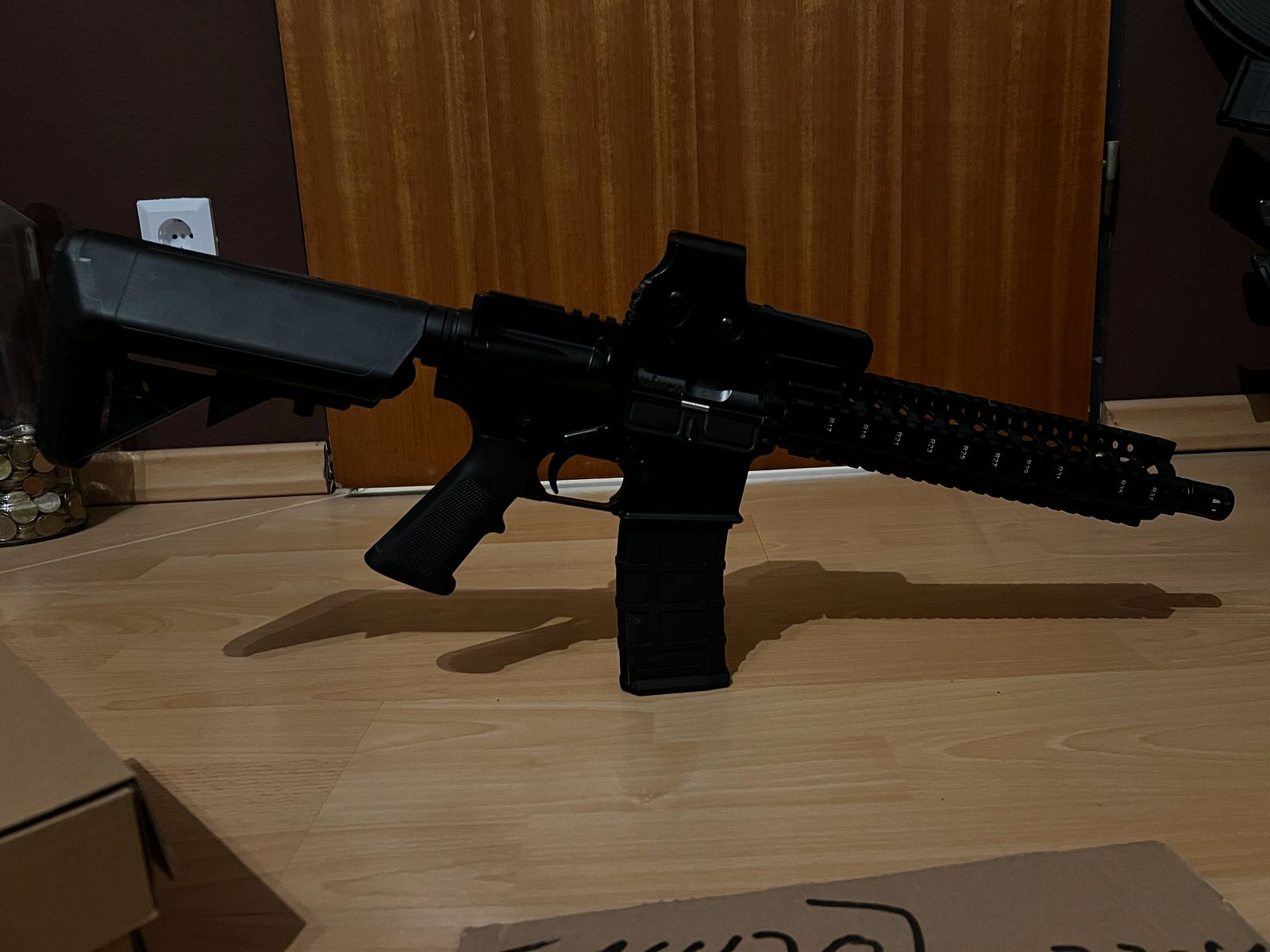 GE Daniel Defense MK 18 GBB mit 3 Magazinen und Holo